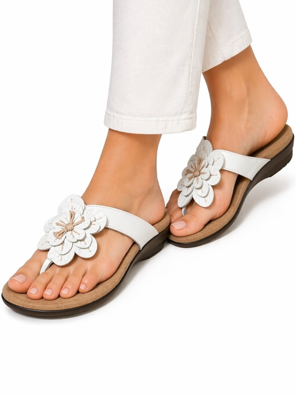 Croft & Barrow White Floral Leather Sandals Size 8 Comfort Slip-On